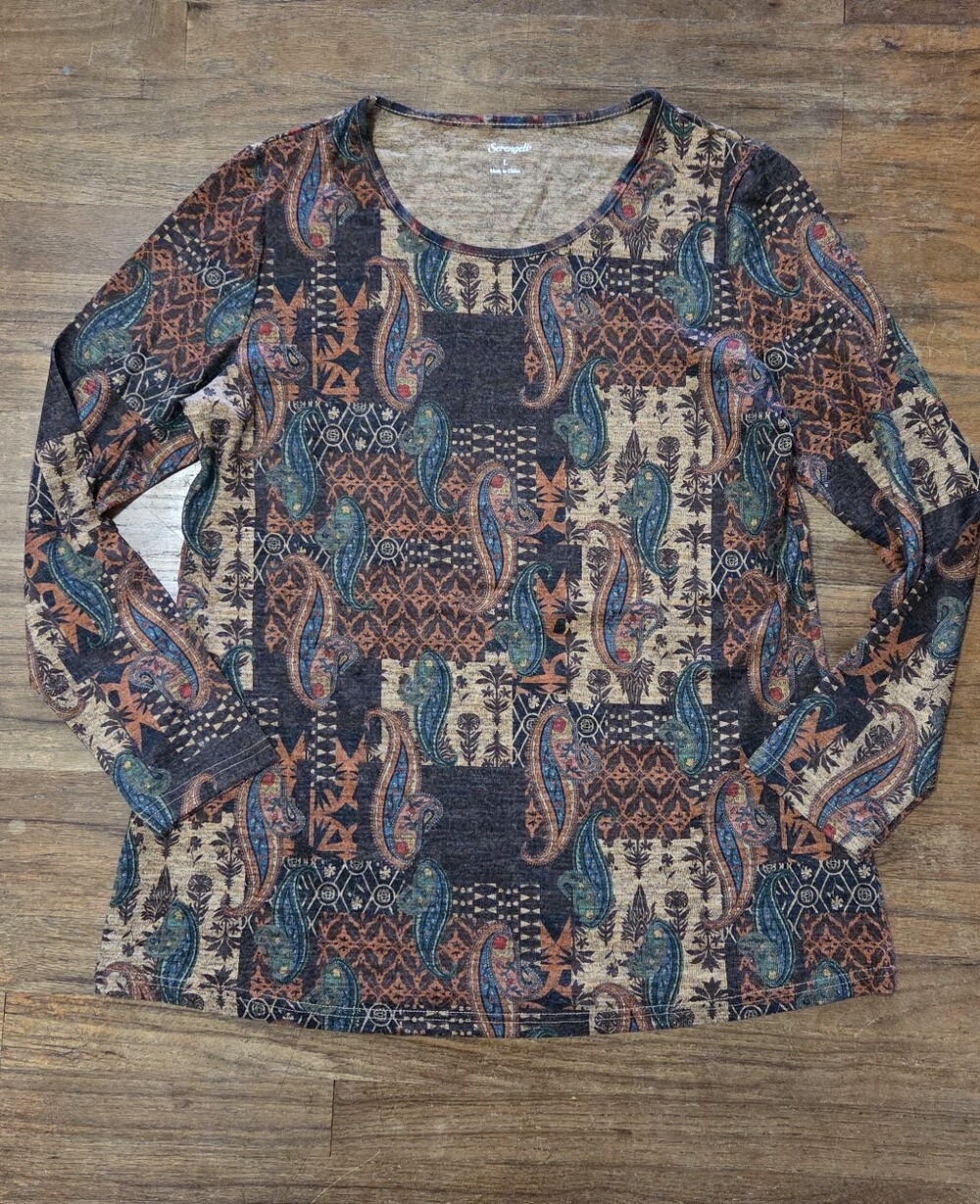 NWOT Serengeti Long Sleeve Top